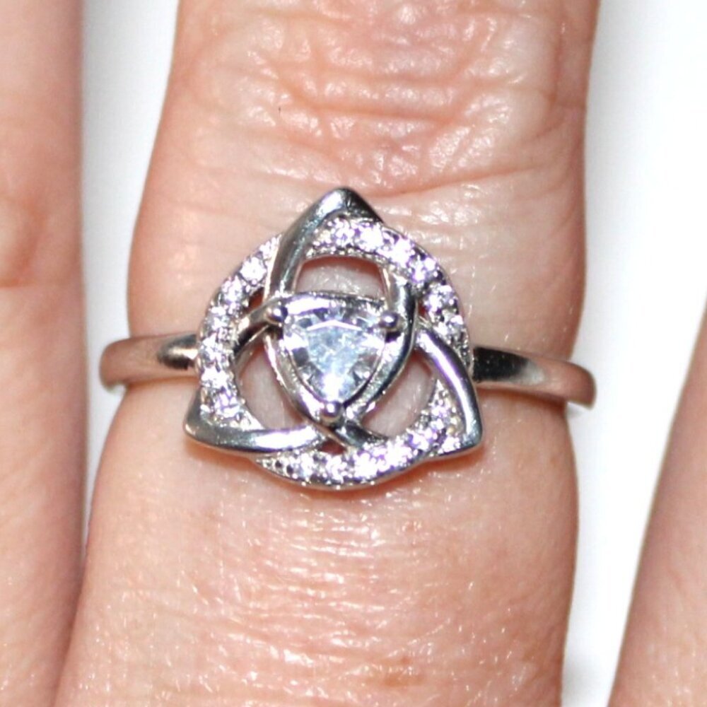 Sterling Silver Cubic Zirconia Celtic Knot Ring - Picture 1 of 7